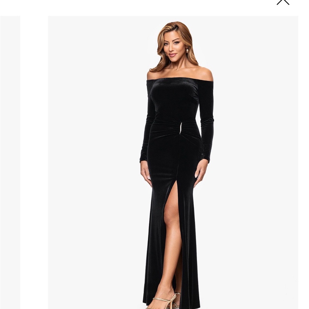 Off-Shoulder Black Velvet Evening Gown with Thigh Slit - Picture 4 of 4